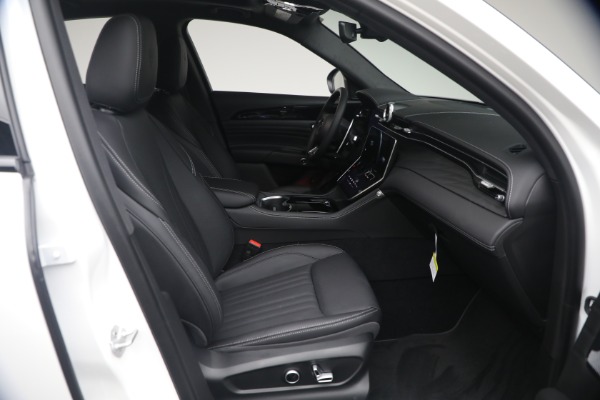 Used 2026 Maserati Grecale Modena for sale $81,370 at Maserati of Westport in Westport CT 06880 16