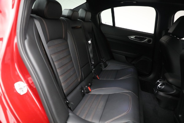 New 2025 Alfa Romeo Giulia Intensa for sale $54,575 at Maserati of Westport in Westport CT 06880 19