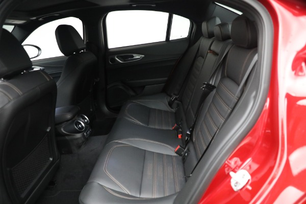 New 2025 Alfa Romeo Giulia Intensa for sale $54,575 at Maserati of Westport in Westport CT 06880 20