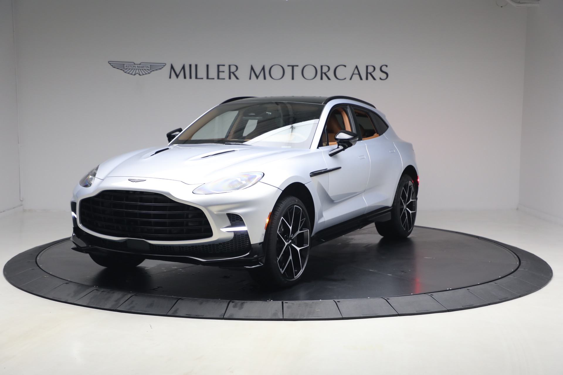 New 2026 Aston Martin DBX 707 for sale $290,200 at Maserati of Westport in Westport CT 06880 1