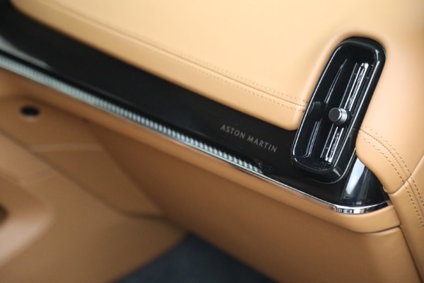 New 2026 Aston Martin DBX 707 for sale $337,500 at Maserati of Westport in Westport CT 06880 24