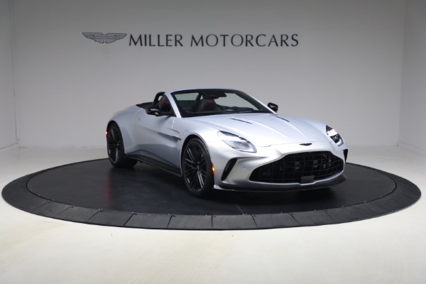 New 2026 Aston Martin Vantage Roadster for sale $274,300 at Maserati of Westport in Westport CT 06880 11