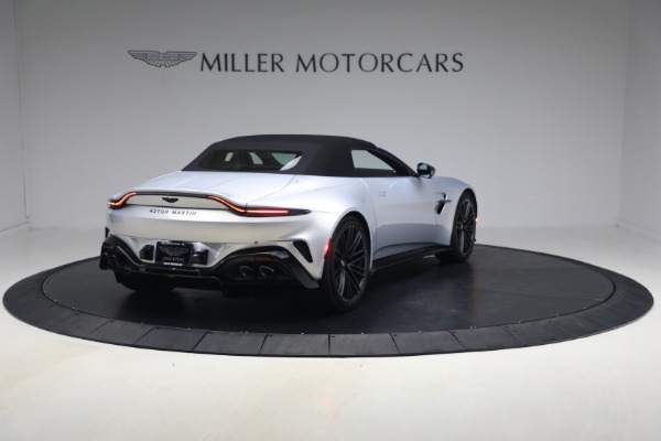 New 2026 Aston Martin Vantage Roadster for sale $274,300 at Maserati of Westport in Westport CT 06880 19