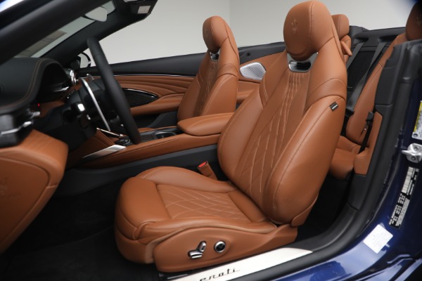 New 2026 Maserati GranCabrio Modena for sale $178,635 at Maserati of Westport in Westport CT 06880 18