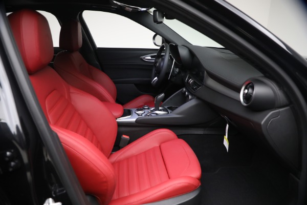 New 2026 Alfa Romeo Giulia VELOCE for sale $58,615 at Maserati of Westport in Westport CT 06880 18