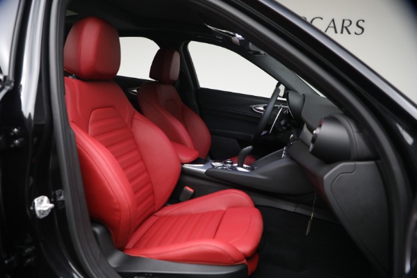 New 2026 Alfa Romeo Giulia VELOCE for sale $58,615 at Maserati of Westport in Westport CT 06880 19