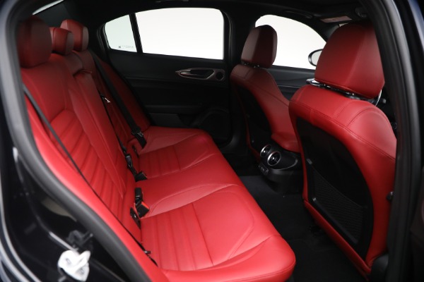 New 2026 Alfa Romeo Giulia VELOCE for sale $58,615 at Maserati of Westport in Westport CT 06880 20