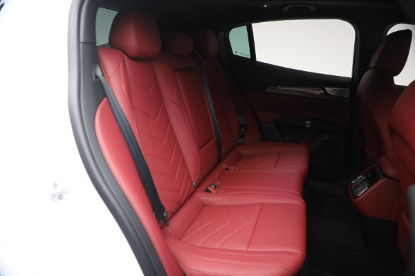 New 2026 Maserati Grecale Modena for sale $99,195 at Maserati of Westport in Westport CT 06880 18