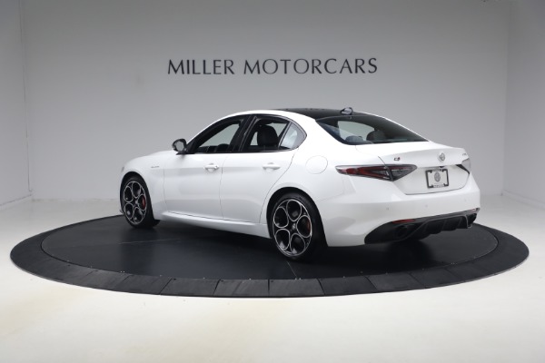 New 2026 Alfa Romeo Giulia for sale $43,000 at Maserati of Westport in Westport CT 06880 6