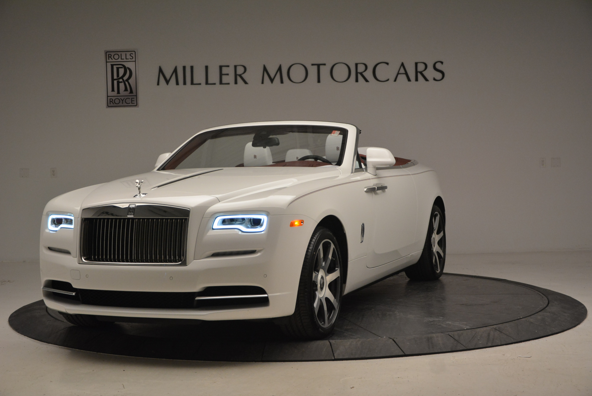 New 2017 Rolls-Royce Dawn for sale Sold at Maserati of Westport in Westport CT 06880 1