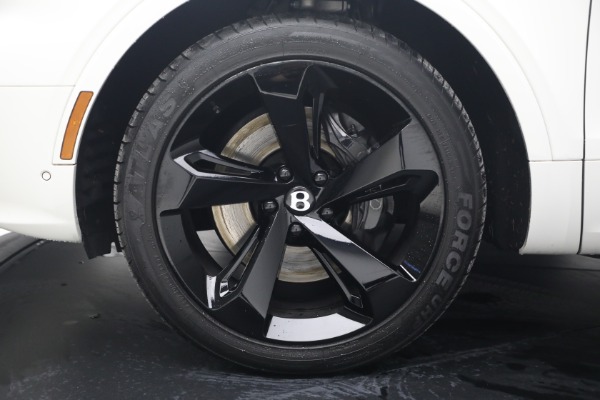 Used 2023 Bentley Bentayga V8 for sale Sold at Maserati of Westport in Westport CT 06880 10