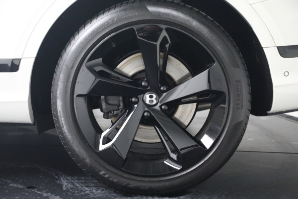 Used 2023 Bentley Bentayga V8 for sale Sold at Maserati of Westport in Westport CT 06880 11