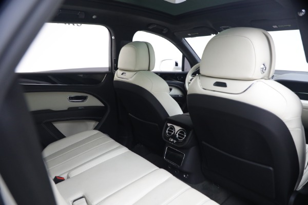 Used 2023 Bentley Bentayga V8 for sale Sold at Maserati of Westport in Westport CT 06880 24