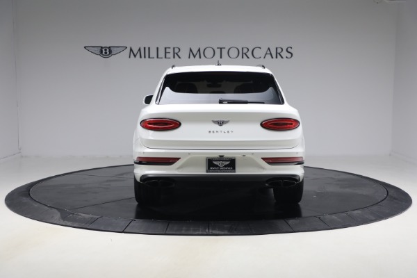 Used 2023 Bentley Bentayga V8 for sale Sold at Maserati of Westport in Westport CT 06880 4