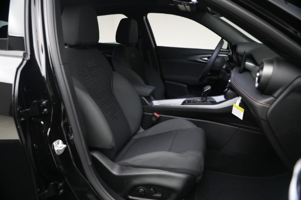 New 2026 Alfa Romeo Tonale Sprint for sale $43,690 at Maserati of Westport in Westport CT 06880 14