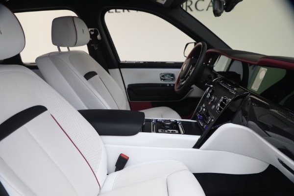 Used 2025 Rolls-Royce Black Badge Cullinan for sale $469,900 at Maserati of Westport in Westport CT 06880 19