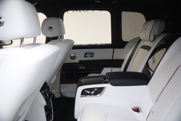 Used 2025 Rolls-Royce Black Badge Cullinan for sale $469,900 at Maserati of Westport in Westport CT 06880 25