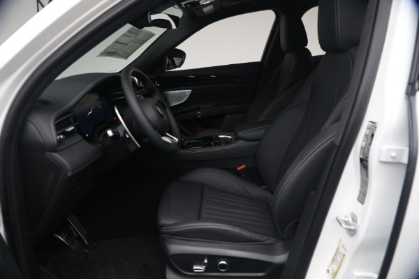 New 2026 Maserati Grecale Modena V6 for sale $91,030 at Maserati of Westport in Westport CT 06880 14