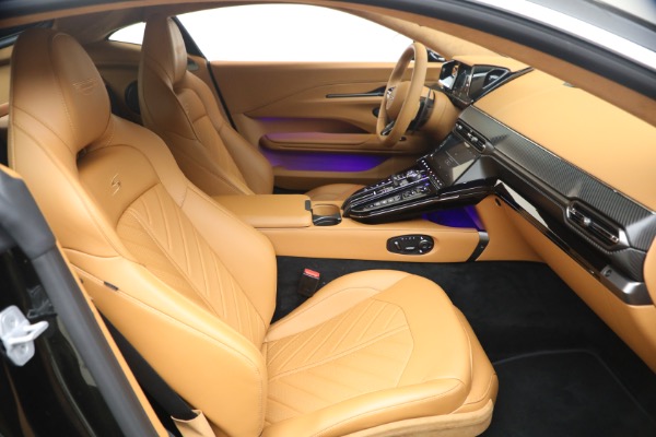New 2026 Aston Martin Vantage S for sale $249,800 at Maserati of Westport in Westport CT 06880 23