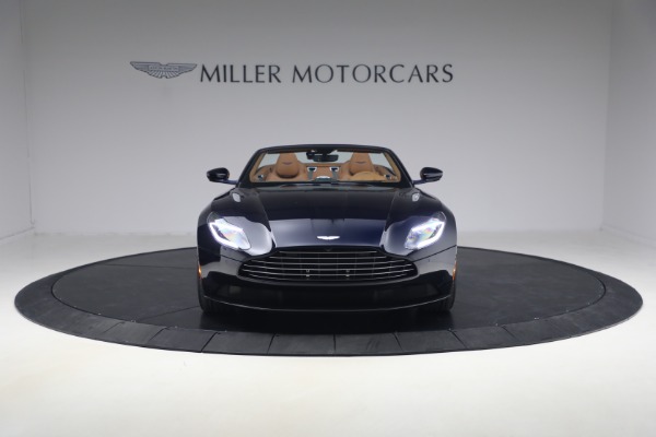 Used 2019 Aston Martin DB11 Volante for sale $121,900 at Maserati of Westport in Westport CT 06880 12