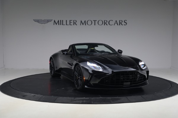 New 2026 Aston Martin Vantage Roadster for sale $284,200 at Maserati of Westport in Westport CT 06880 11