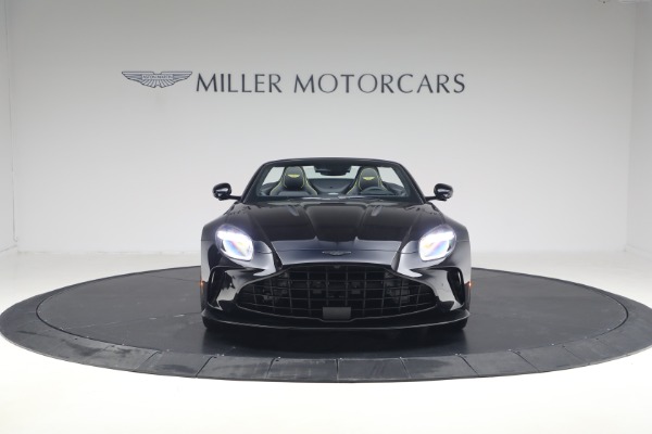 New 2026 Aston Martin Vantage Roadster for sale $284,200 at Maserati of Westport in Westport CT 06880 12