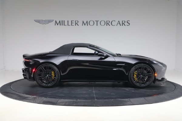 New 2026 Aston Martin Vantage Roadster for sale $284,200 at Maserati of Westport in Westport CT 06880 22