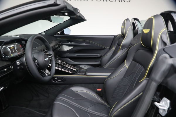 New 2026 Aston Martin Vantage Roadster for sale $284,200 at Maserati of Westport in Westport CT 06880 27