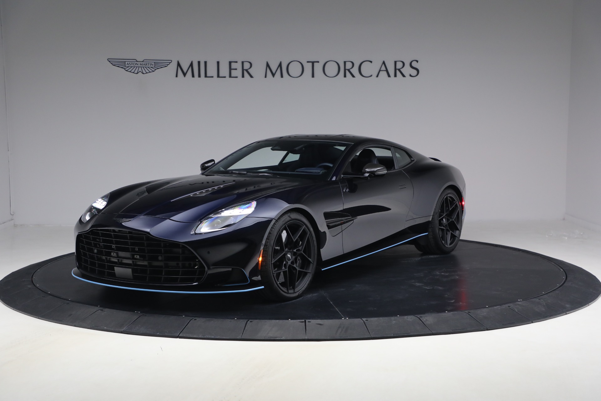 Used 2025 Aston Martin Vanquish for sale $429,900 at Maserati of Westport in Westport CT 06880 1