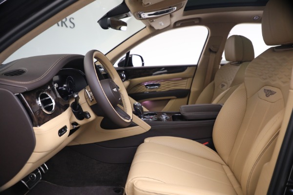 New 2026 Bentley Bentayga Azure V8 for sale $295,365 at Maserati of Westport in Westport CT 06880 20