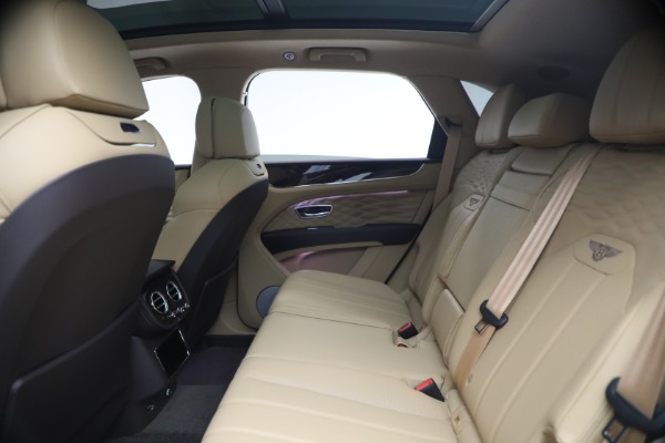 New 2026 Bentley Bentayga Azure V8 for sale $295,365 at Maserati of Westport in Westport CT 06880 23