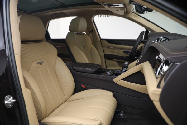 New 2026 Bentley Bentayga Azure V8 for sale $295,365 at Maserati of Westport in Westport CT 06880 28