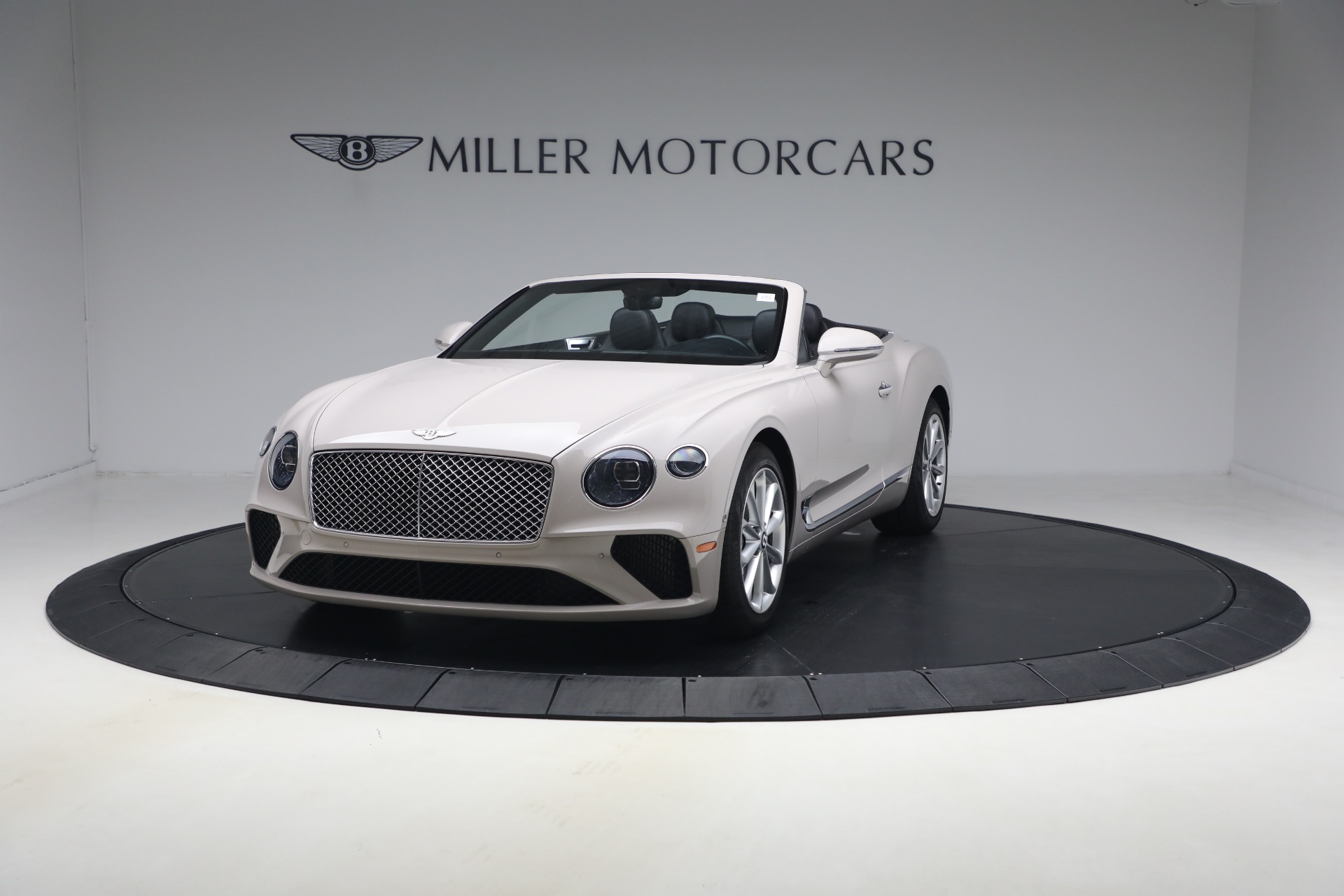 Used 2020 Bentley Continental GTC V8 for sale $165,900 at Maserati of Westport in Westport CT 06880 1