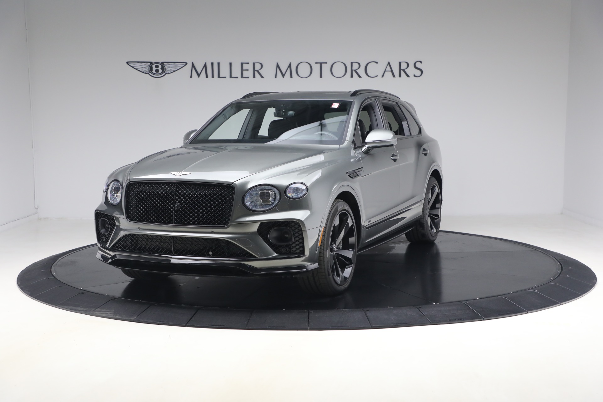Used 2022 Bentley Bentayga V8 for sale $151,900 at Maserati of Westport in Westport CT 06880 1