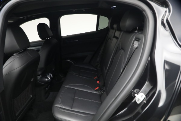 Used 2022 Alfa Romeo Stelvio Sprint for sale $25,900 at Maserati of Westport in Westport CT 06880 18