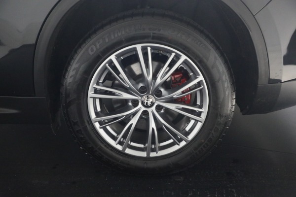 Used 2022 Alfa Romeo Stelvio Sprint for sale $25,900 at Maserati of Westport in Westport CT 06880 23