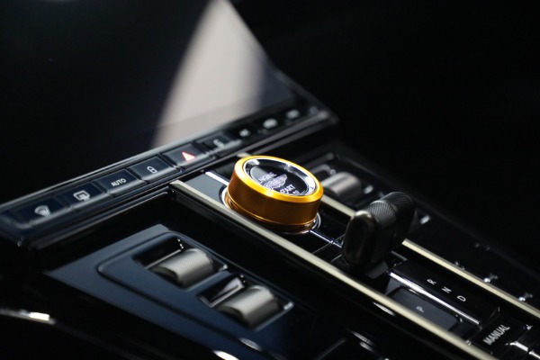 New 2026 Aston Martin Vantage S for sale $251,000 at Maserati of Westport in Westport CT 06880 23