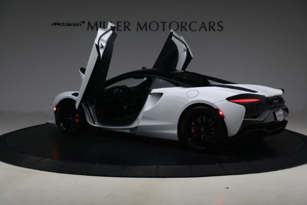 Used 2023 McLaren Artura for sale $184,900 at Maserati of Westport in Westport CT 06880 16