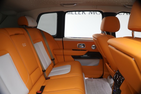 Used 2023 Rolls-Royce Black Badge Cullinan for sale $375,900 at Maserati of Westport in Westport CT 06880 22