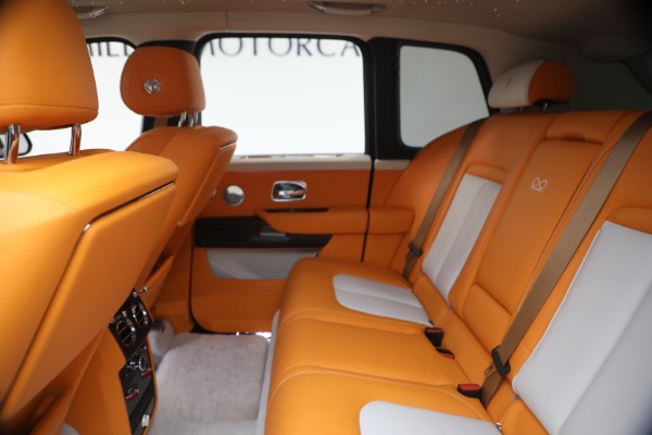 Used 2023 Rolls-Royce Black Badge Cullinan for sale $375,900 at Maserati of Westport in Westport CT 06880 26