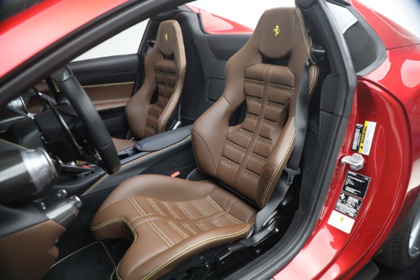 Used 2022 Ferrari 812 GTS for sale $585,900 at Maserati of Westport in Westport CT 06880 16