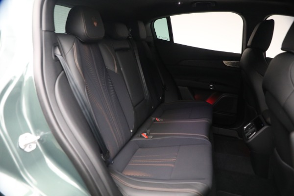 New 2026 Maserati Grecale Modena for sale $97,425 at Maserati of Westport in Westport CT 06880 17