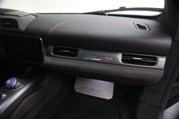 Used 2022 Maserati MC20 for sale $175,900 at Maserati of Westport in Westport CT 06880 19