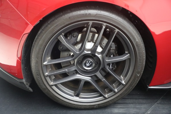 Used 2022 Maserati MC20 for sale $175,900 at Maserati of Westport in Westport CT 06880 23