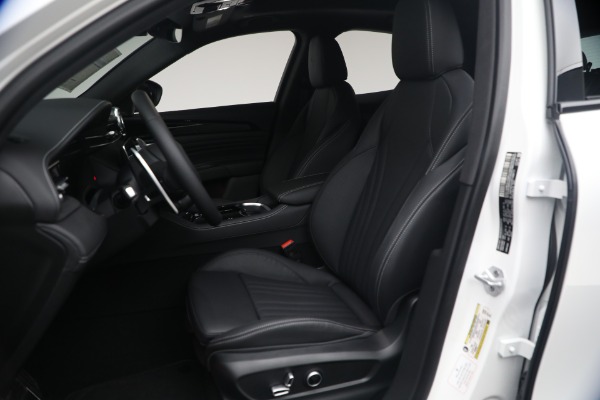 New 2026 Maserati Grecale Modena V6 for sale $95,345 at Maserati of Westport in Westport CT 06880 15