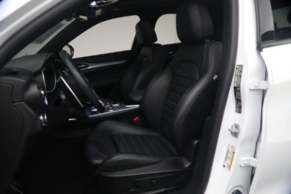 Used 2023 Alfa Romeo Stelvio Veloce for sale $32,900 at Maserati of Westport in Westport CT 06880 15