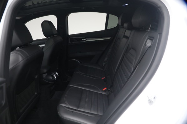 Used 2023 Alfa Romeo Stelvio Veloce for sale $32,900 at Maserati of Westport in Westport CT 06880 21