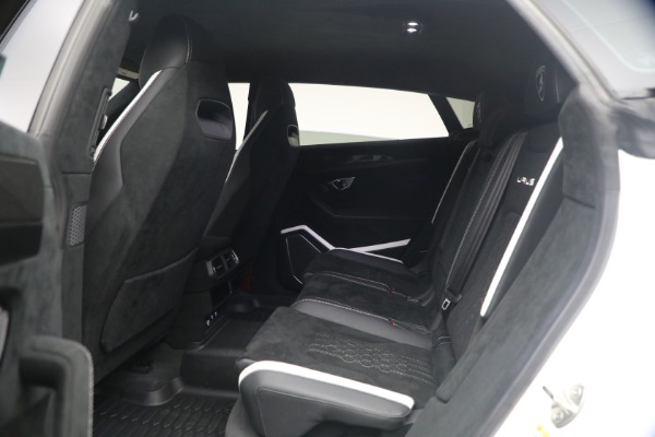 Used 2024 Lamborghini Urus Performante for sale $289,900 at Maserati of Westport in Westport CT 06880 19