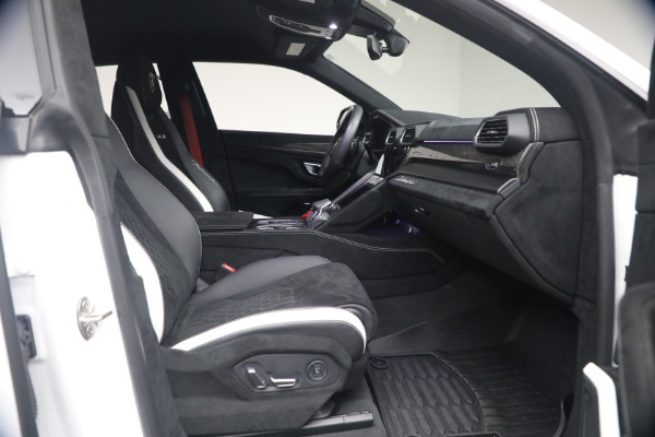 Used 2024 Lamborghini Urus Performante for sale $289,900 at Maserati of Westport in Westport CT 06880 23