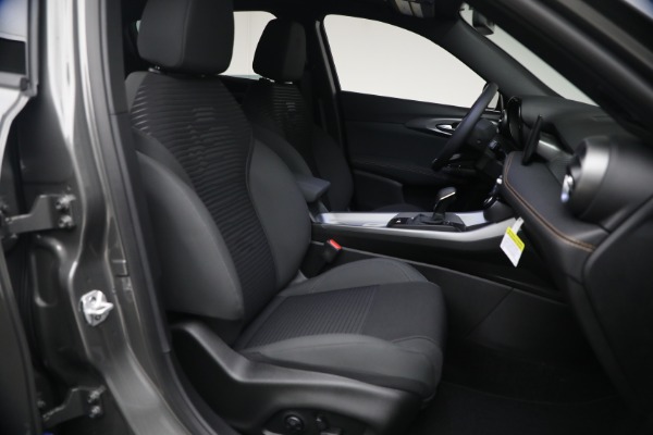 New 2026 Alfa Romeo Tonale Sprint for sale $44,440 at Maserati of Westport in Westport CT 06880 16